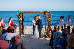 Bright Destination Wedding in Cabo
